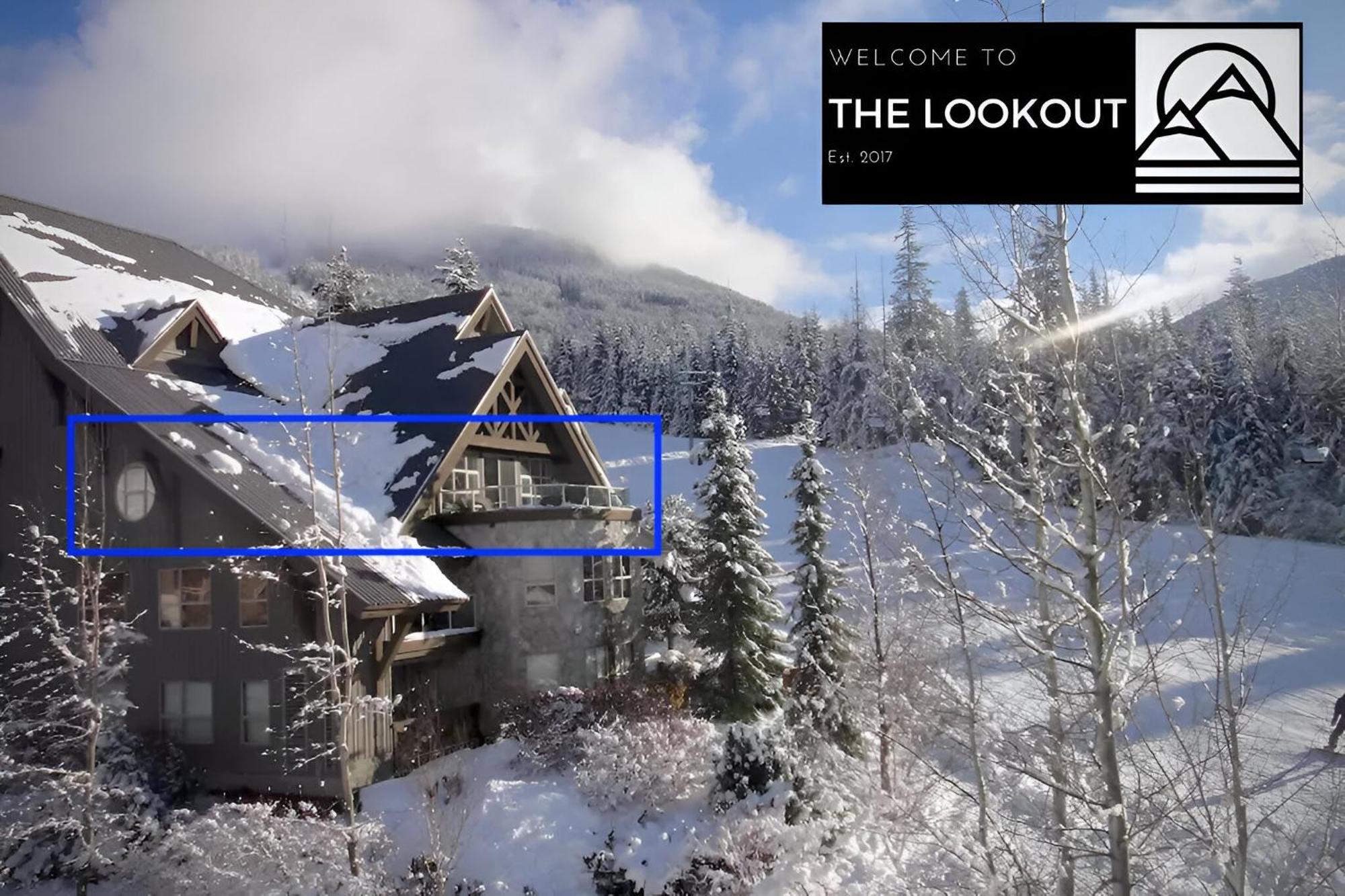 THE LOOKOUT PENTHOUSE // a luxe suite in Whistler Extérieur photo